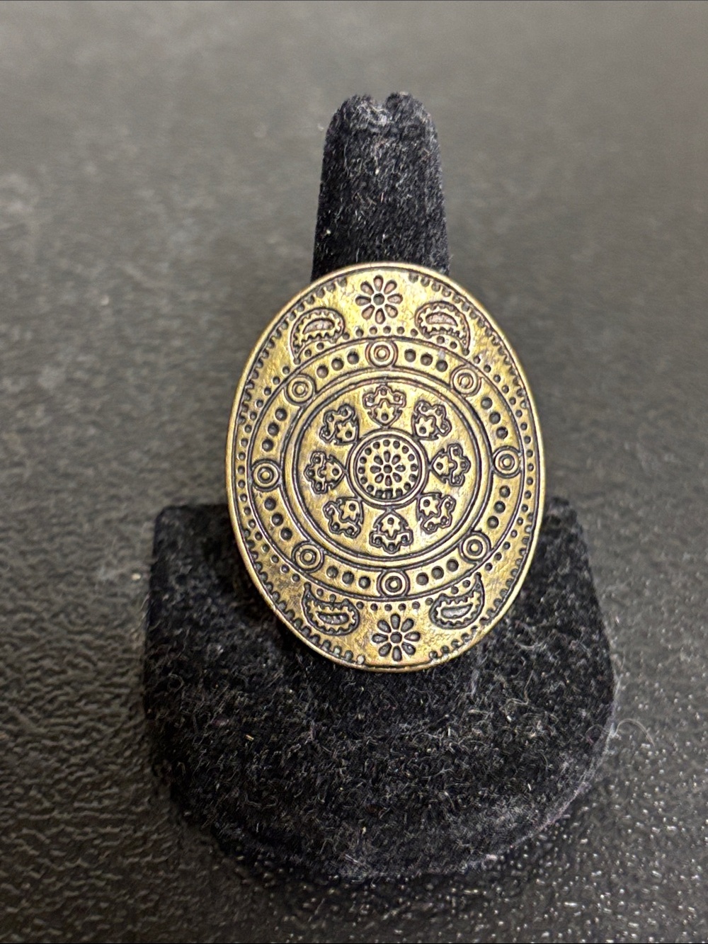Vintage-Inspired Antique Gold Tone Oval Medallion Statement Ring Western Boho